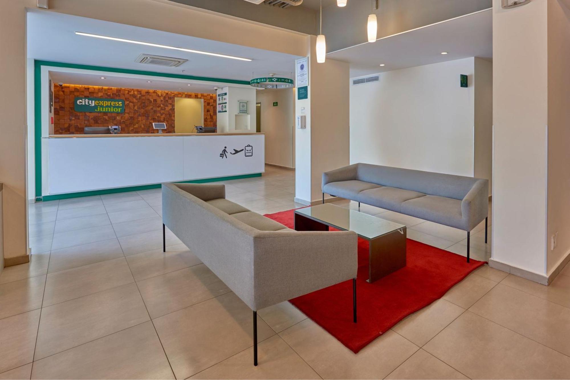 City Express Junior By Marriott Puebla Finsa Ngoại thất bức ảnh