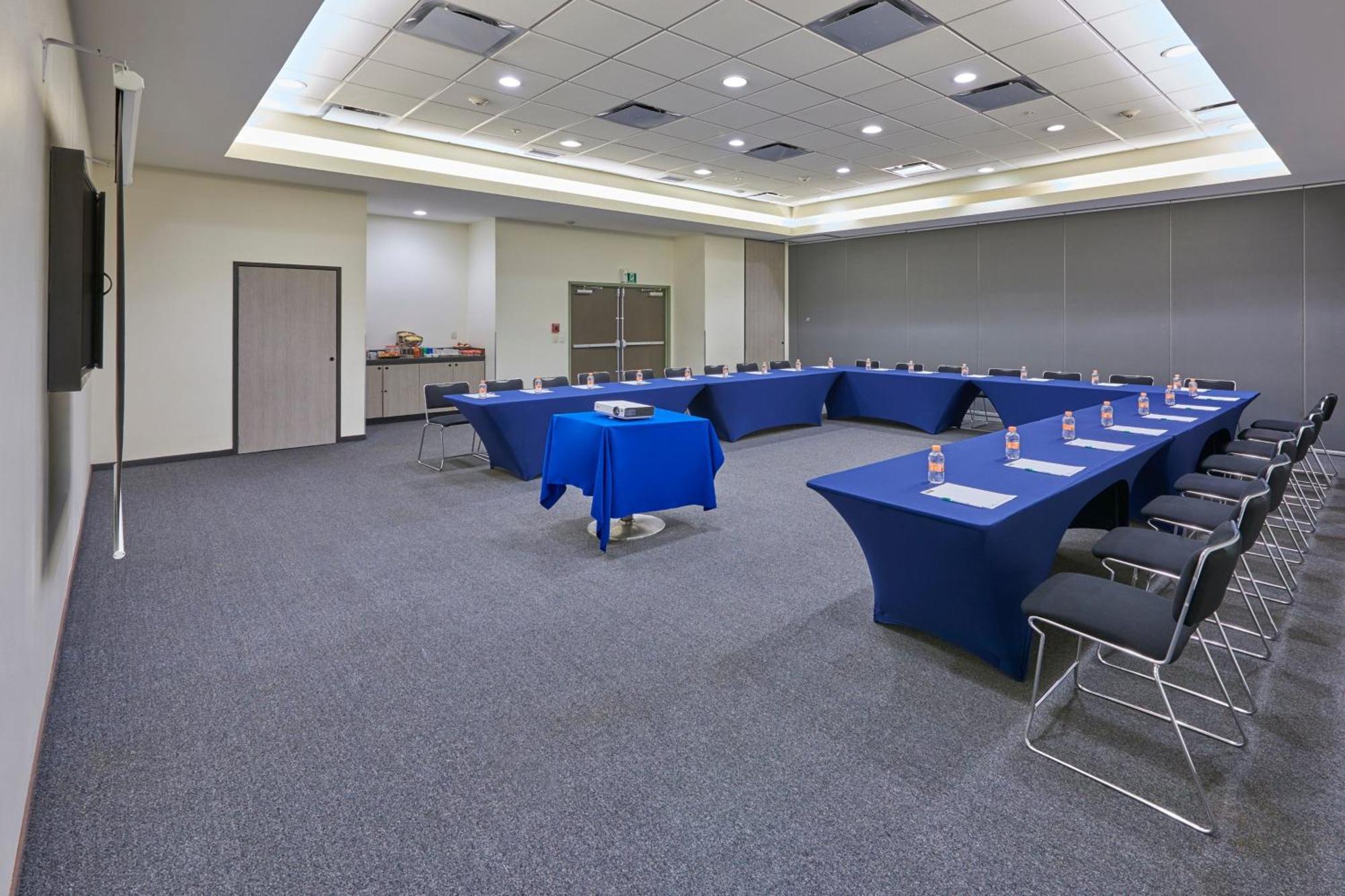City Express Junior By Marriott Puebla Finsa Ngoại thất bức ảnh