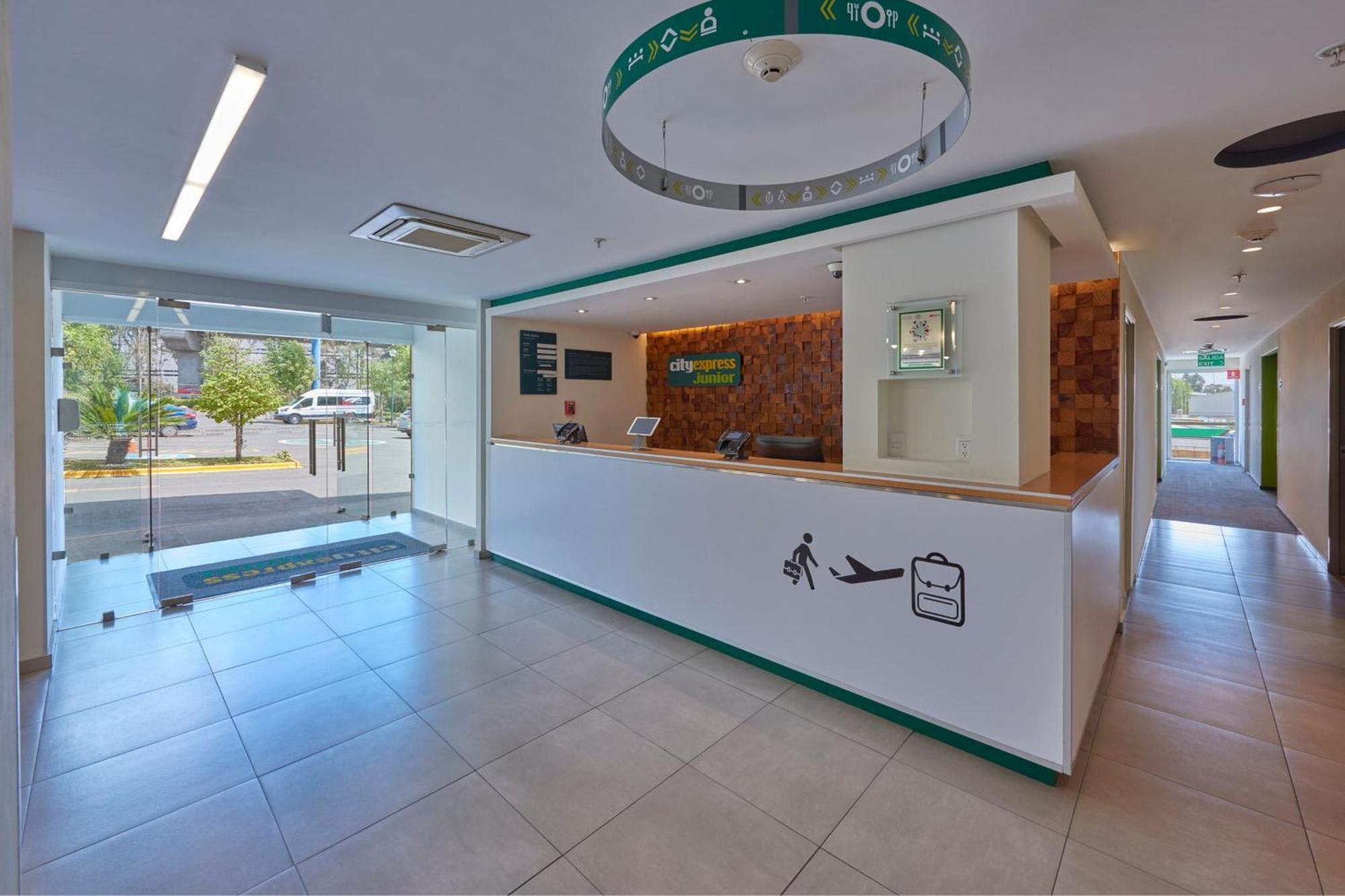 City Express Junior By Marriott Puebla Finsa Ngoại thất bức ảnh