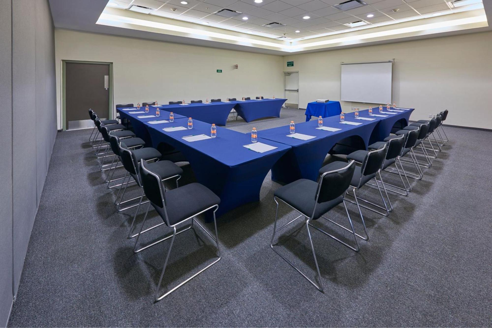 City Express Junior By Marriott Puebla Finsa Ngoại thất bức ảnh