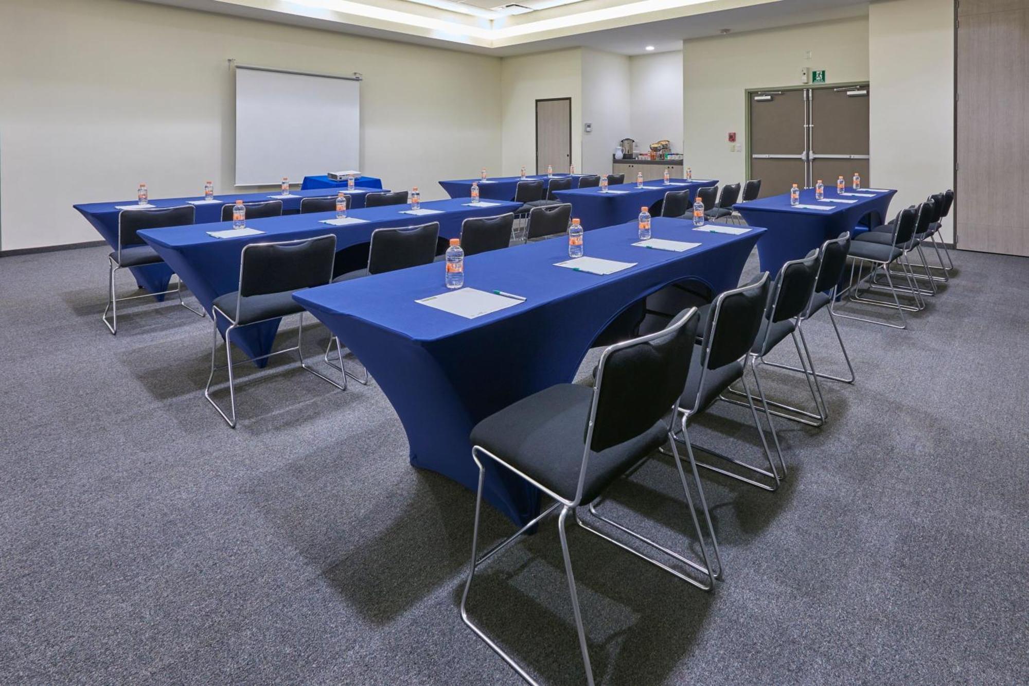 City Express Junior By Marriott Puebla Finsa Ngoại thất bức ảnh
