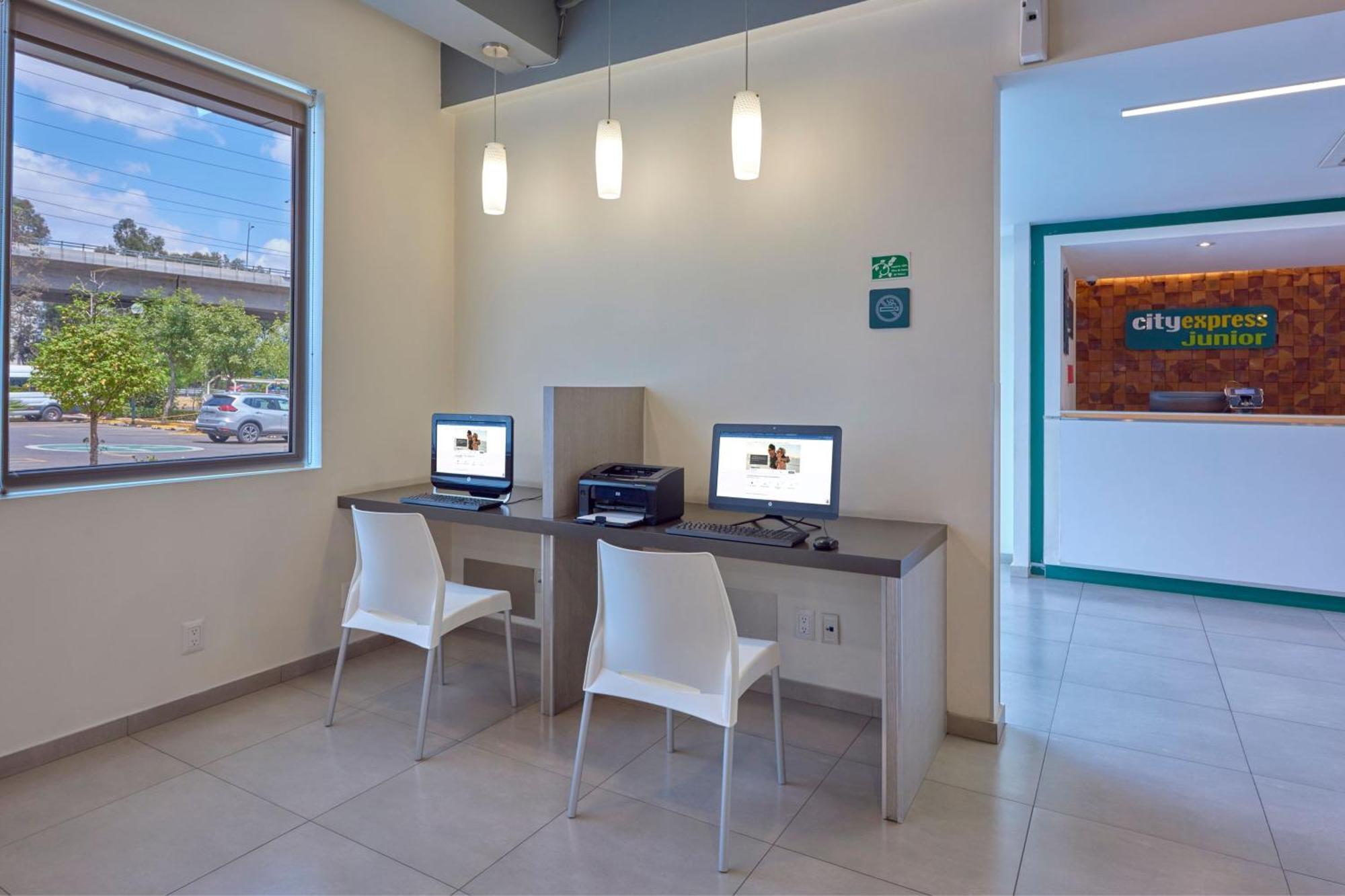 City Express Junior By Marriott Puebla Finsa Ngoại thất bức ảnh